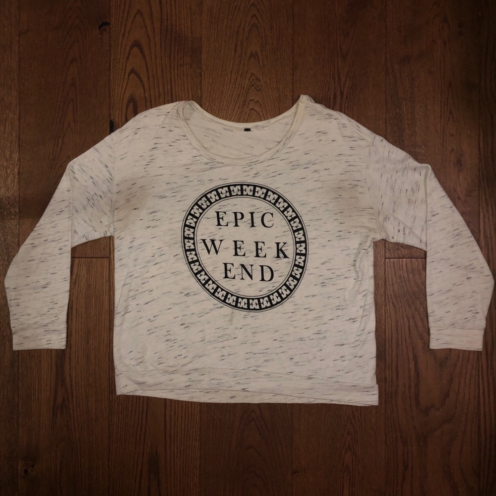 Epic weekend sweater 🧁